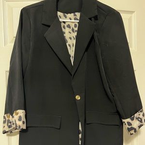 Lightweight blazer